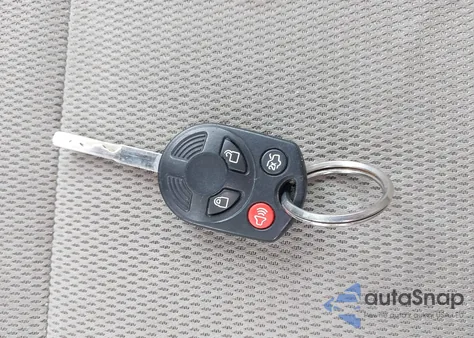 2012 Ford Focus Se из США, поврежденный, VIN 1FAHP3F2XCL261363